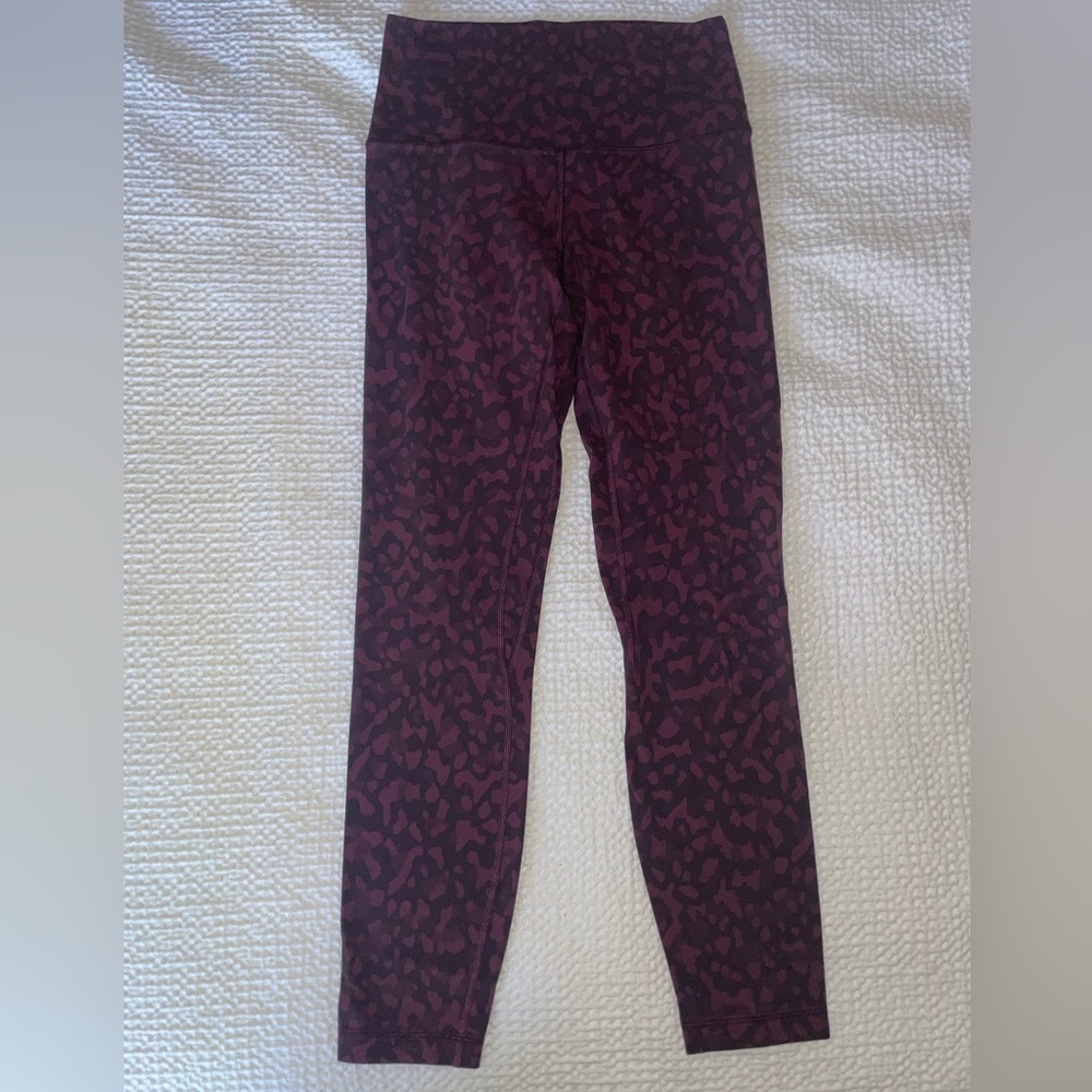 Lululemon Align 25” Size 6 Legging